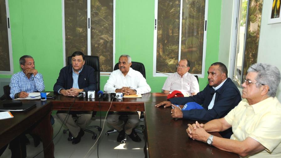 Ministerio de Agricultura busca nuevos mercados para exportación  del banano