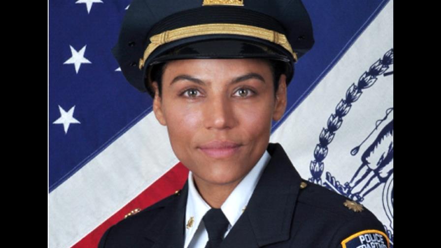 Dominicana comanda cuartel de la Policía de Nueva York en distrito de El Bronx Dominicana comanda cuartel de la Policía de Nueva York en distrito de El Bronx