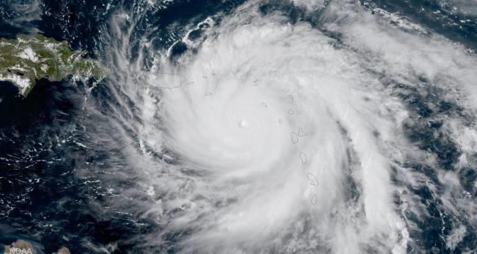 Casi 2,000 clientes siguen sin luz en Puerto Rico a 10 meses del huracán