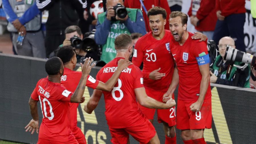 Una cruel tanda mete a Inglaterra en cuartos y despide a Colombia