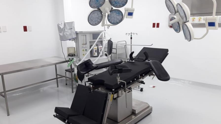 Presidente Medina entrega hospital de Cabral, en Barahona