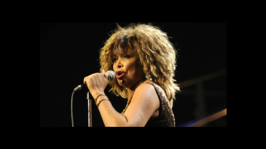 Hijo de Tina Turner se suicida de un disparo Hijo de Tina Turner se suicida de un disparo