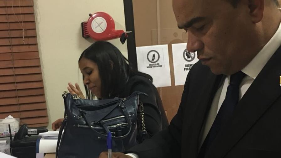 Otro recurso, esta vez ante el TSA, busca eliminar medida contra proselitismo político