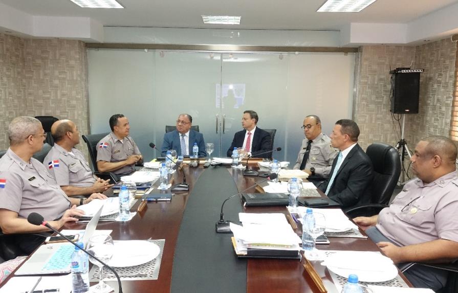 Consejo Superior Policial sostiene primer encuentro con actual ministro de Interior 