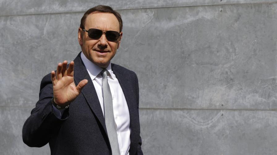 Policía investiga seis acusaciones contra Kevin Spacey