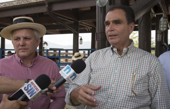 Supermercados Nacional busca mejorar genética del ganado dominicano