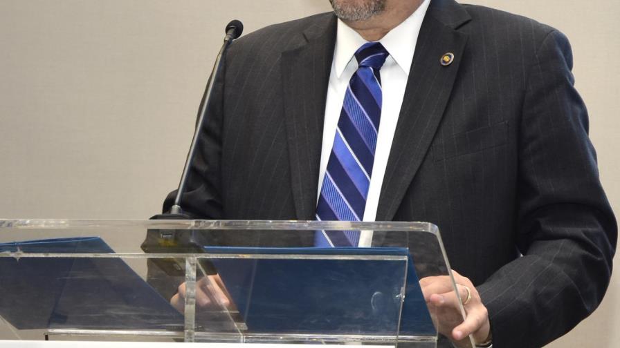 Superintendente de Electricidad emitirá resolución para establecer sistema único de contabilidad en el sector