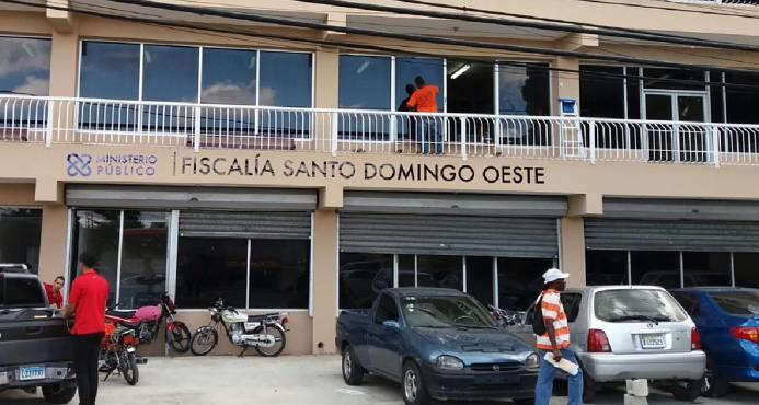 Rescatan tres niños que estaban abandonados y desnutridos en sector de Santo Domingo Oeste