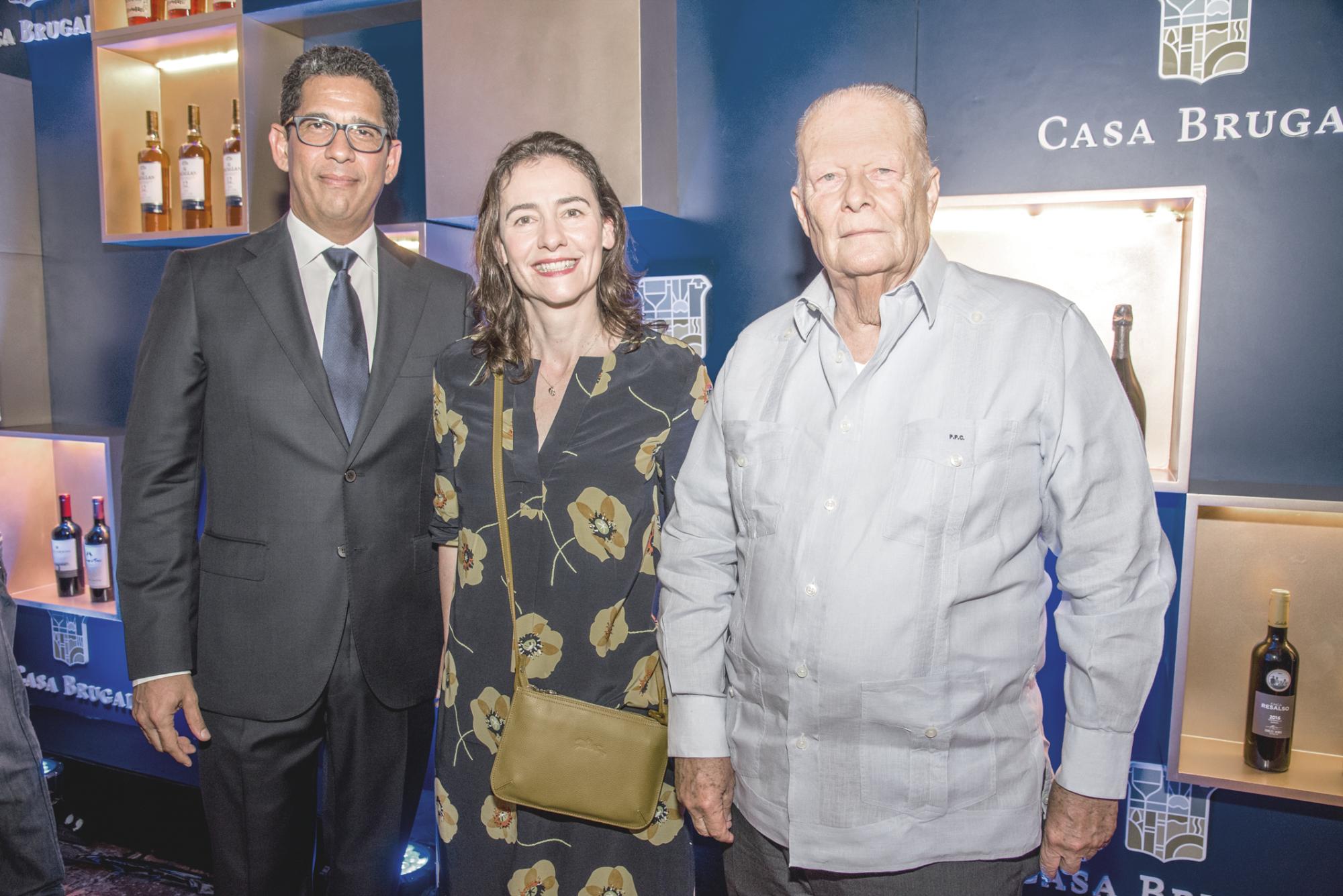 Augusto Ramírez, Suzy Smith y Pedro Pablo Cabral.