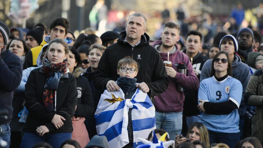 Tristeza y orgullo en Uruguay tras eliminación Tristeza y orgullo en Uruguay tras eliminación