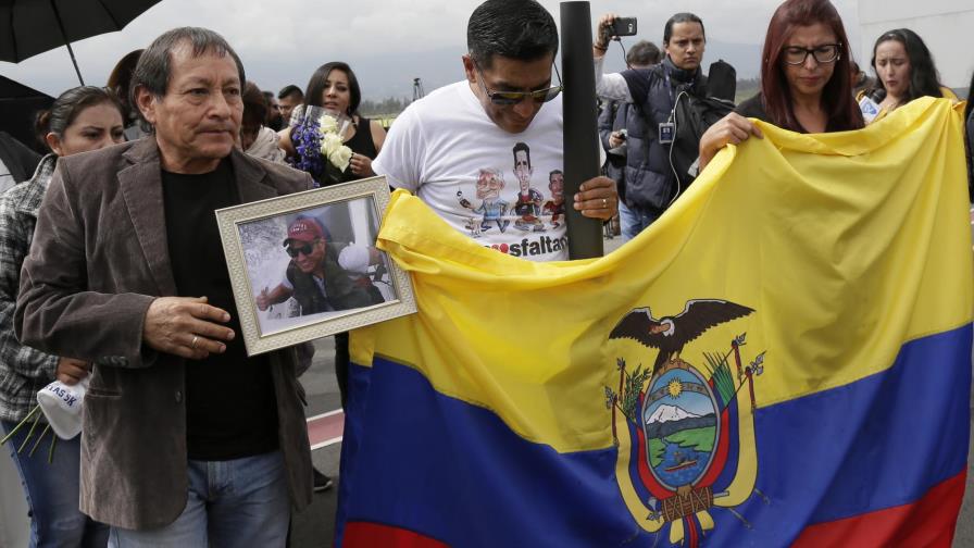 Familiares de periodistas esperanzados con captura de Vargas en Colombia