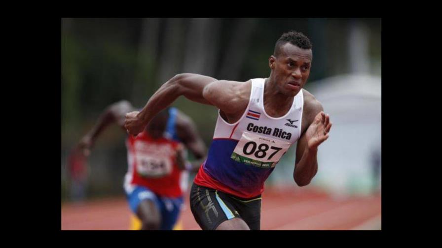 Presidente Alvarado juramenta a 250 atletas que estarán en Barranquilla 2018