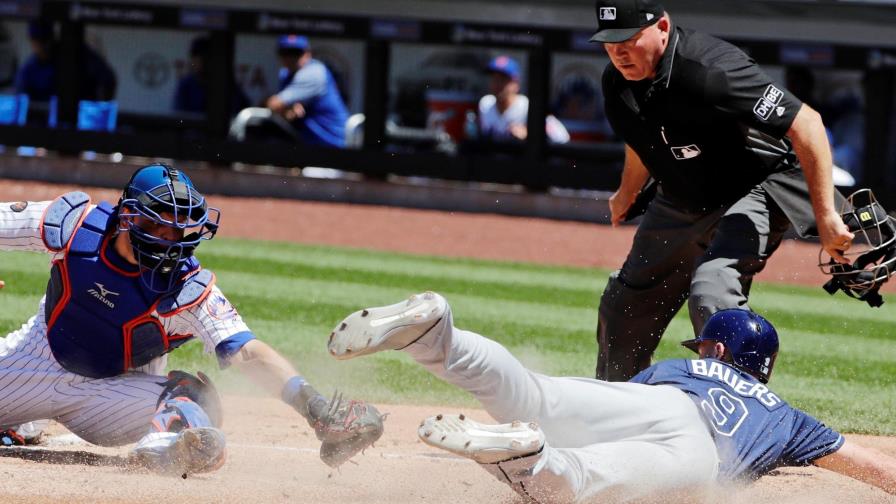 Eovaldi roza la perfección en blanqueada de Rays a Mets