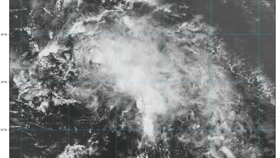 Tormenta Beryl se disipa antes de llegar al Caribe, pero podría volver a fortalecerse 