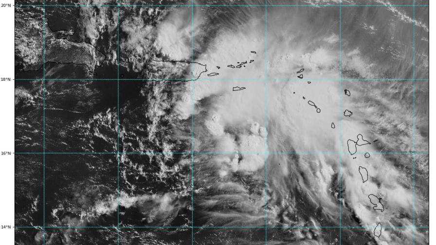 Remanentes de Beryl provocan lluvias, tronadas y fuertes vientos en Puerto Rico