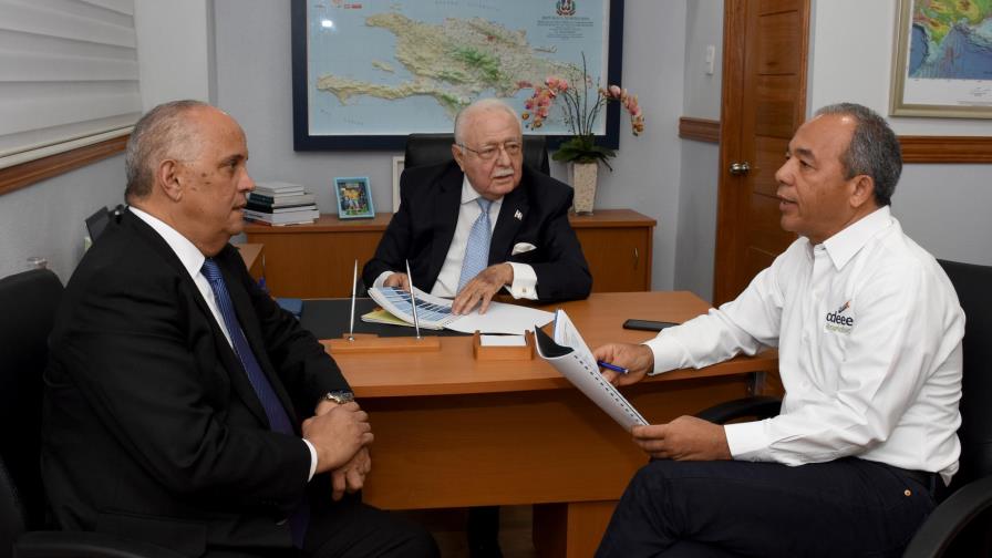 Concesiones para proyectos de energía renovable se harán por licitación Concesiones para proyectos de energía renovable se harán por licitación