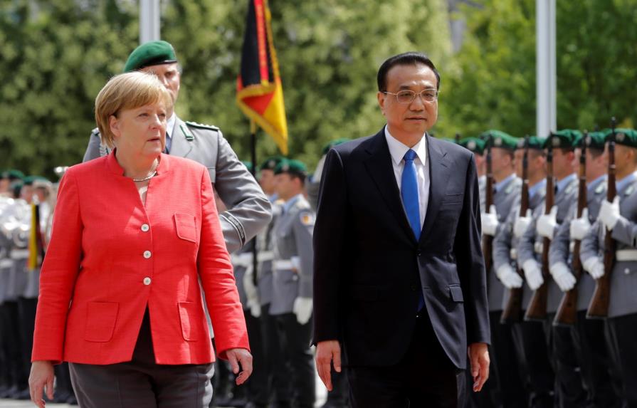 Alemania y China presionan contra aranceles de EEUU