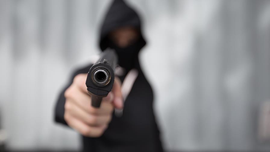 Policía dice hay varios detenidos por robo en villa de Casa de Campo