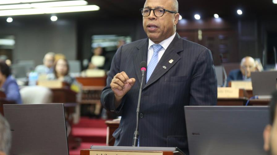 Bloque de diputados del PRM solicita interpelar al director de la Policía Nacional 