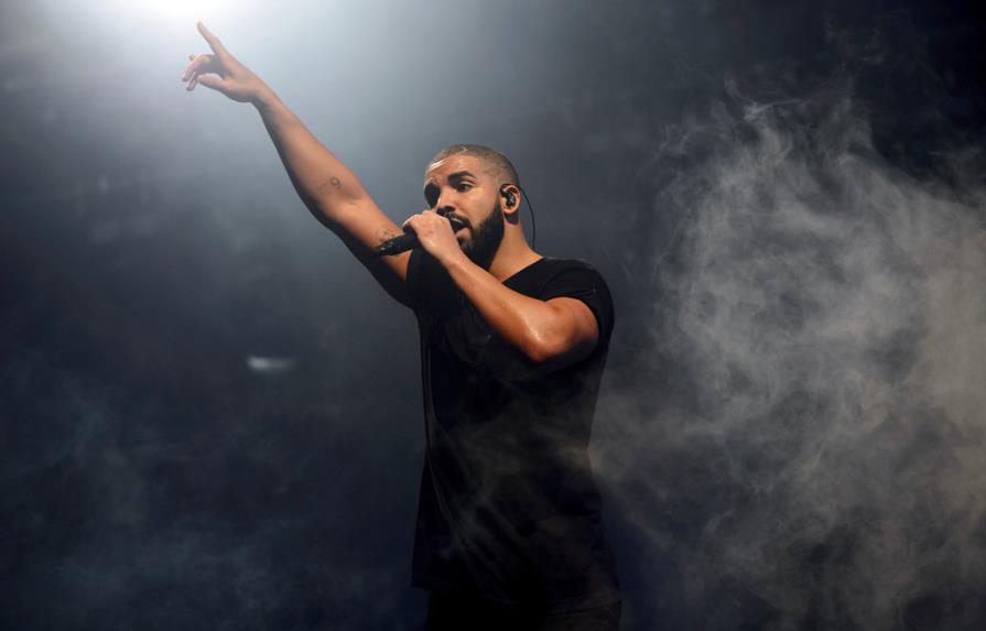 Drake con 7 canciones en el Top 10 del Hot 100 de Billboard