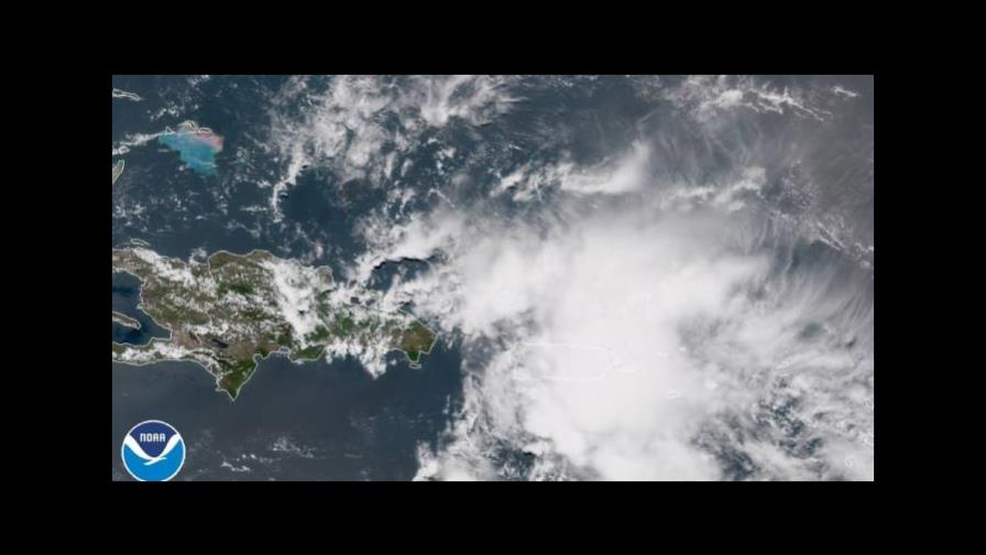 El COE aumenta a 18 las provincias en alerta por lluvias de remanentes de Beryl El COE aumenta a 18 las provincias en alerta por lluvias de remanentes de Beryl