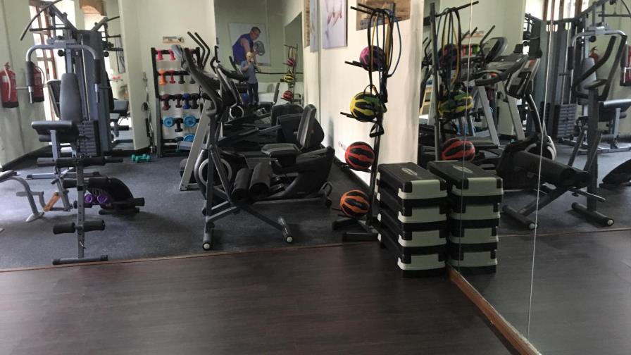 Abren en el país un gimnasio para adultos mayores