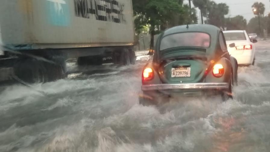En alerta roja el Gran Santo Domingo, San Cristóbal y San José de Ocoa; lluvias seguirán por 36 horas  