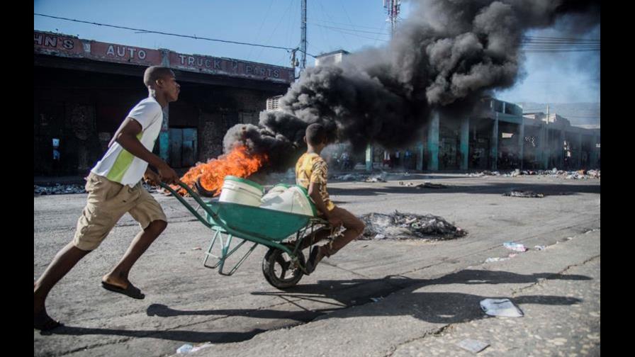 Haití vive segundo día de huelga de transporte tras violentas protestas Haití vive segundo día de huelga de transporte tras violentas protestas