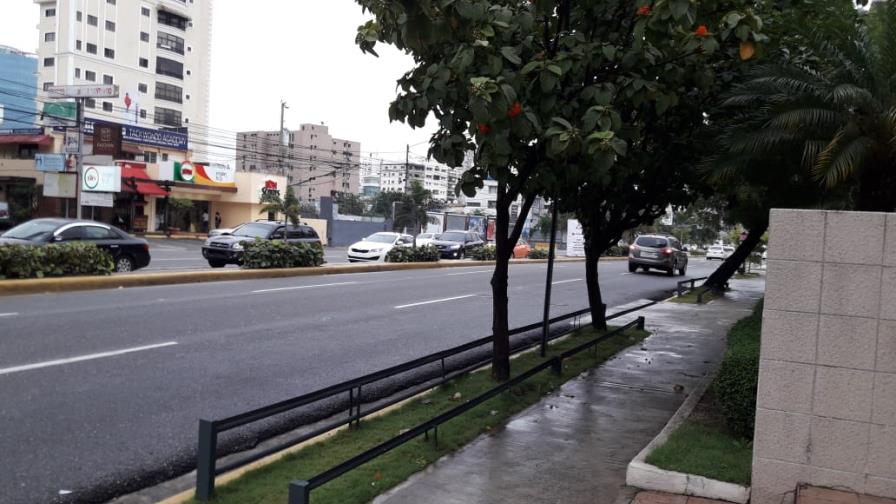 ADN informa que las principales avenidas de la capital ya están normalizadas tras inundarse