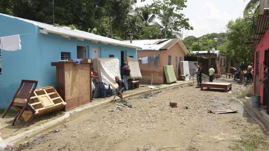 Lluvias dejan un ambiente desolador en zonas afectadas Lluvias dejan un ambiente desolador en zonas afectadas