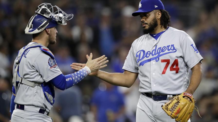 Maeda frena a Padres y Dodgers se imponen por 4-2 Maeda frena a Padres y Dodgers se imponen por 4-2