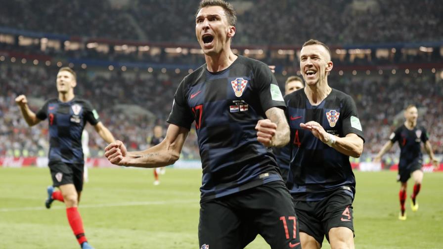Francia-Croacia, el cartel luminoso de la final del Mundial de Rusia-2018