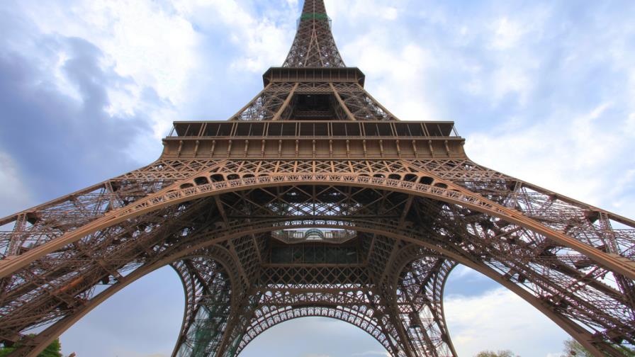 La Torre Eiffel cerrará el domingo por la final del Mundial La Torre Eiffel cerrará el domingo por la final del Mundial