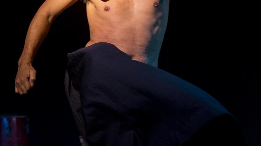 Anacaona Teatro representa    al país 