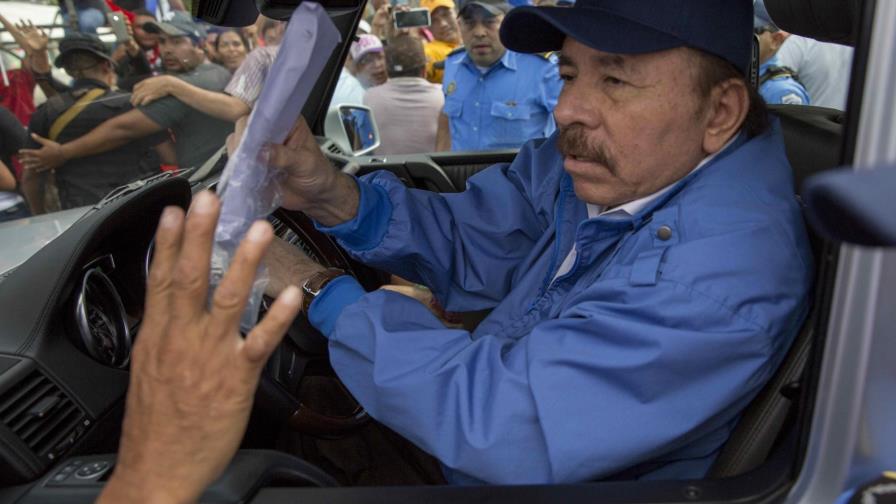 Ortega pide a la oposición restaurar la paz en Nicaragua