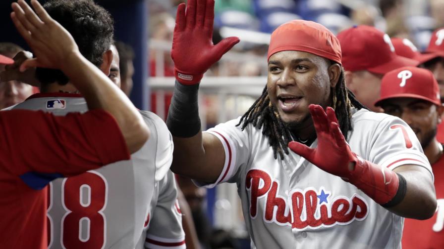 Franco dispara cuadrangular en blanqueada de los Filis 2-0 sobre los Marlins