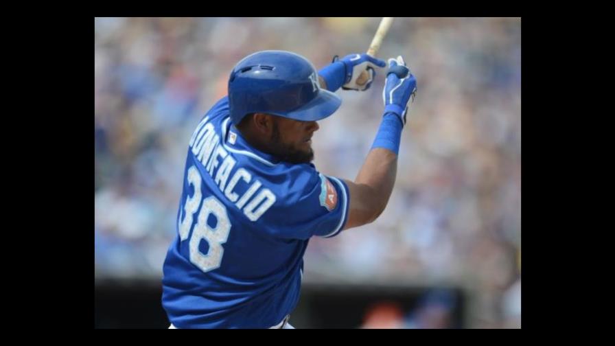 Jorge Bonifacio jonronea y Reales vencen 5-0 a Medias Blancas Jorge Bonifacio jonronea y Reales vencen 5-0 a Medias Blancas