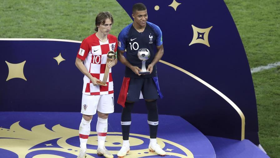 Modric balón de oro; Mbappe mejor joven, Courtois y España también premiados