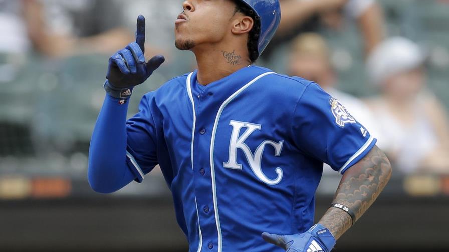 Adalberto Mondesí la desapareció, pero los Reales fueron aplastado por los Medias Blancas