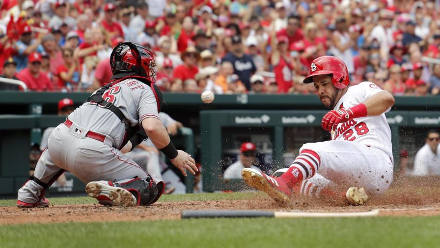 Cardenales gana en el debut del manager interino Shildt