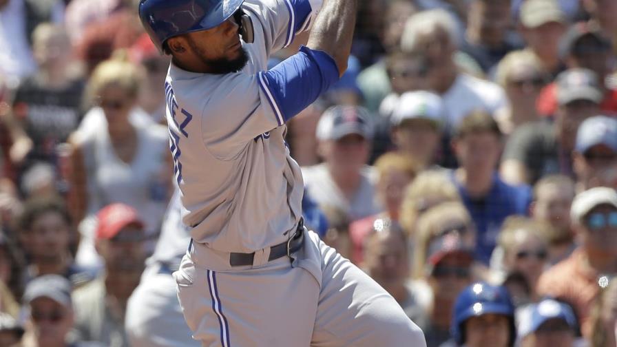 VÍDEO: Teoscar Hernández jonroneó, pero no pudo evitar el revés de Toronto