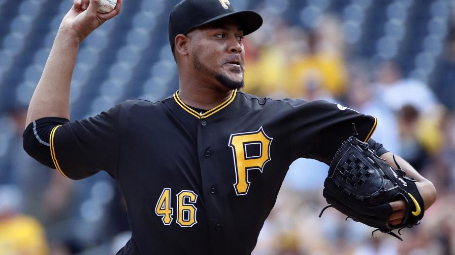 Pitcheo abridor de RD se desplomó Pitcheo abridor de RD se desplomó