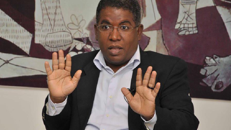 Mario Serrano: “Enfocar el tema en mí es traicionar a quien quiero apoyar”