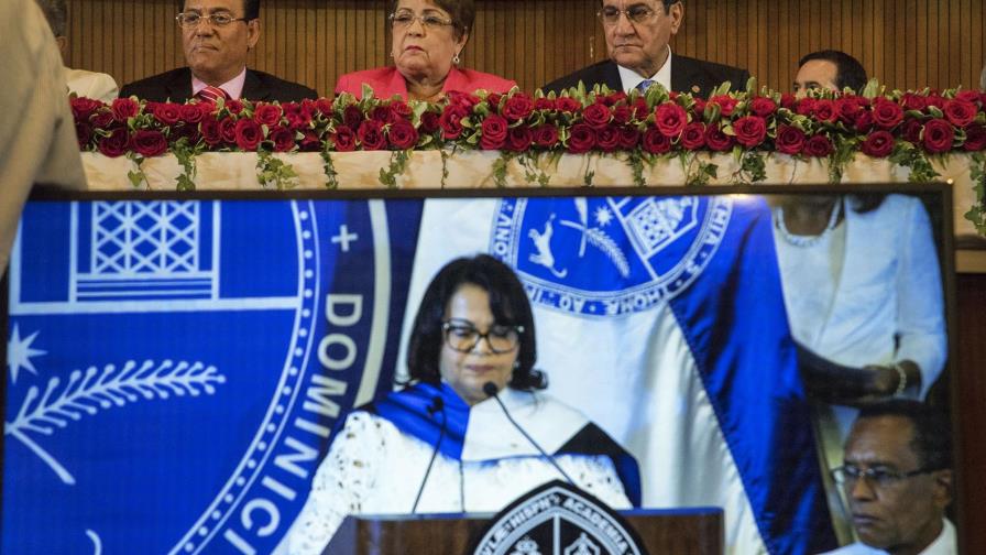 Emma Polanco asume como la primera rectora de la UASD 