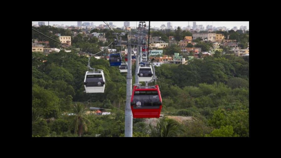 El teleférico vuelve a funcionar tras suspensión temporal