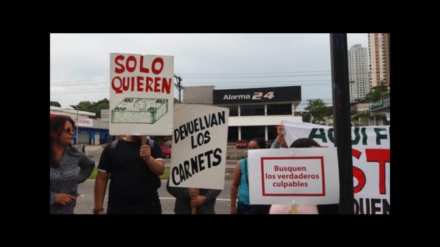 Panamá retiene 44 dominicanos por irregularidades