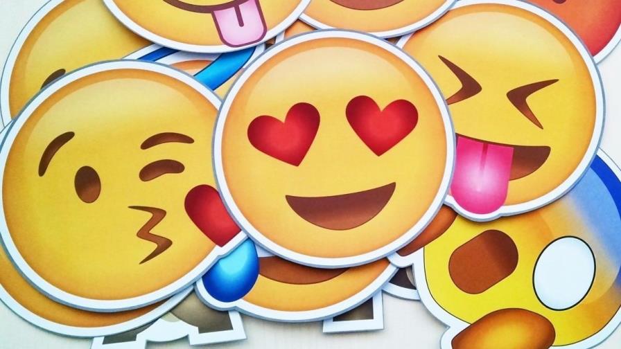 Día Mundial del Emoji: ¿Una cara vale más que mil palabras?