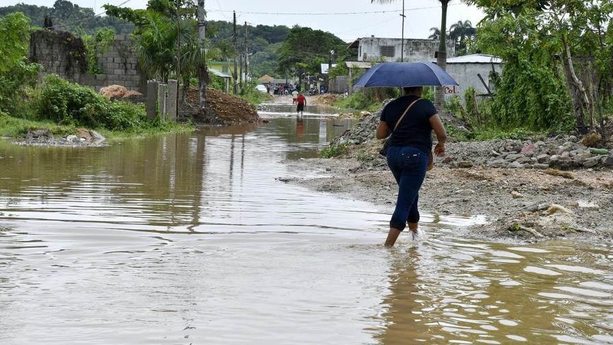 Meteorología predice seguirán las lluvias; ocho provincias y el DN en alerta