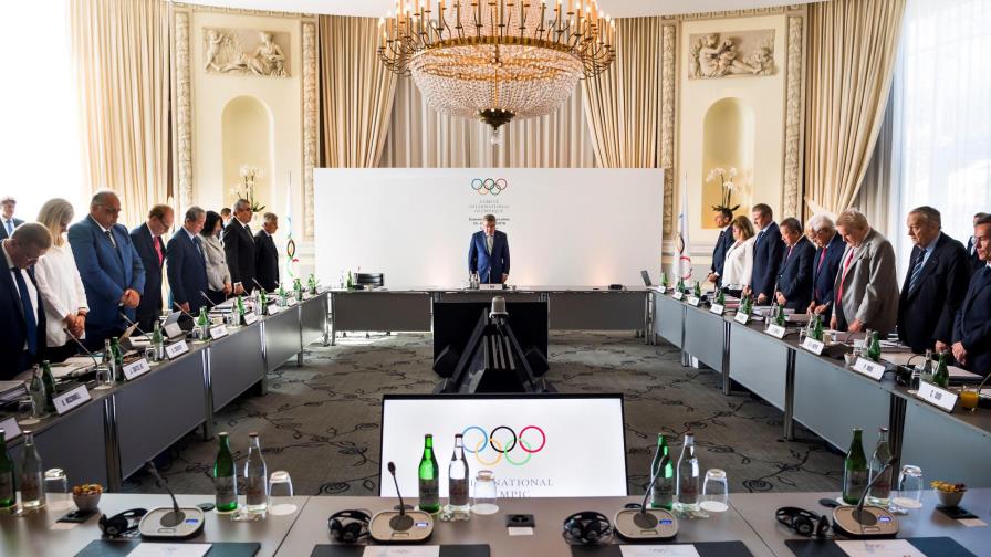 COI pide cuidado en asignar justas a Serbia y Kosovo