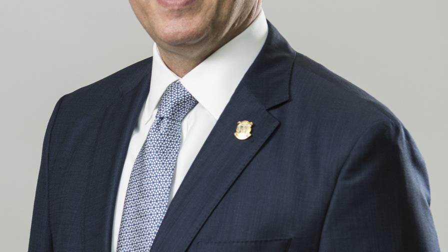 “A la juventud hay que proponerle un cambio real del sistema educativo”